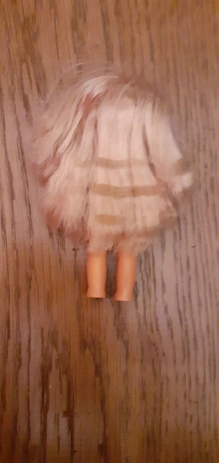 🎀 Petite fille enfant poupée mannequin - photo numéro 3