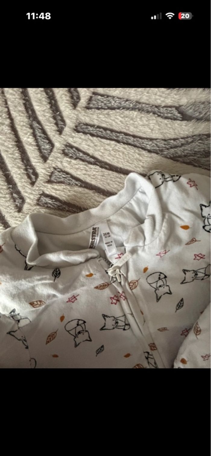 Sur pyjama - photo numéro 2