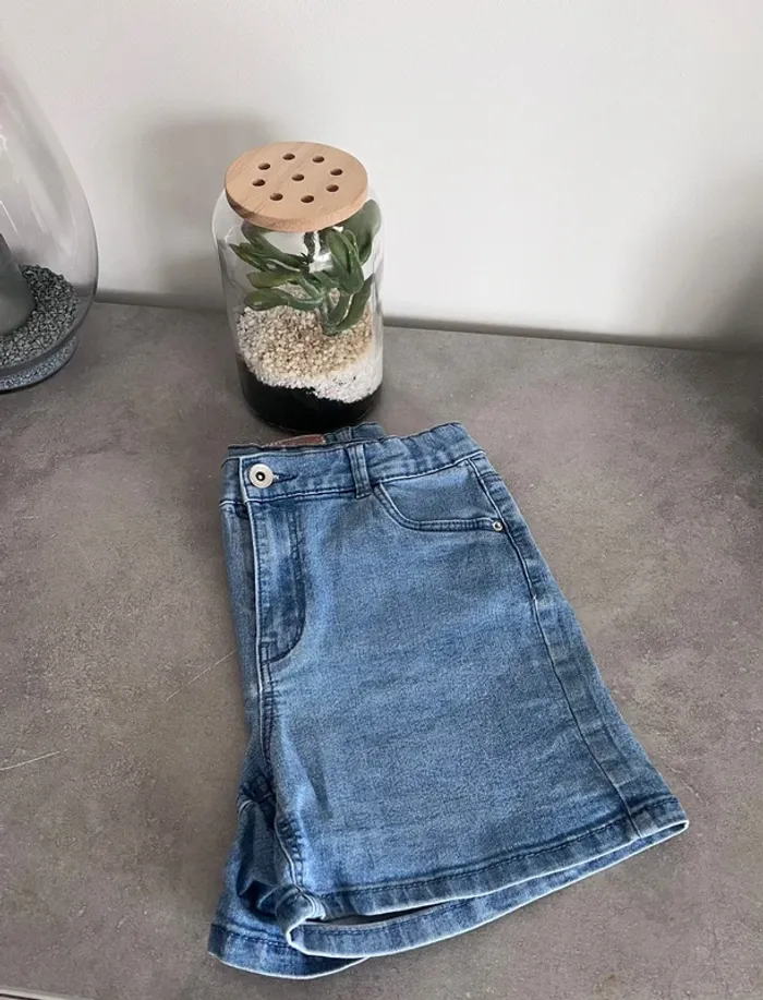 Short 🩳 fille bleu 12 ans
