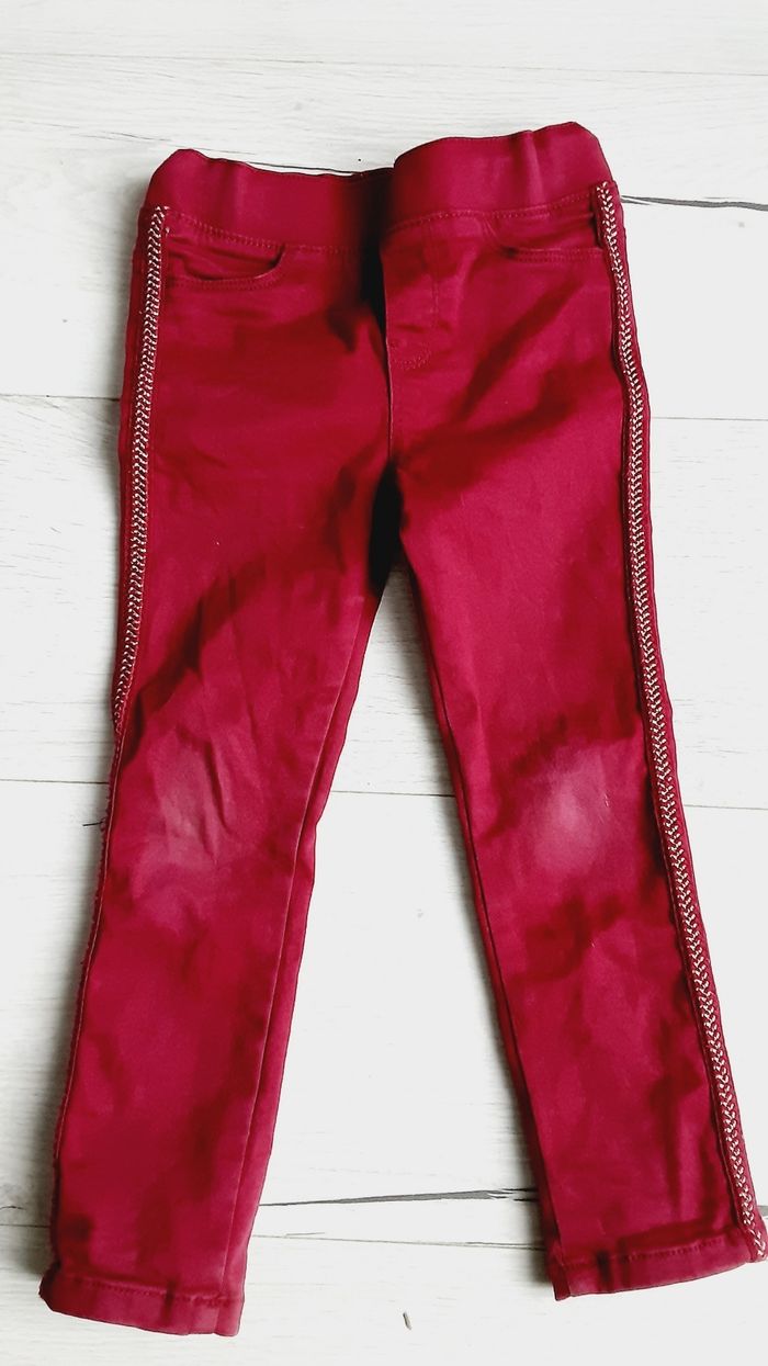 Vêtement fille pantalon type jean tregging fuschia Okaïdi 3 ans - photo numéro 2