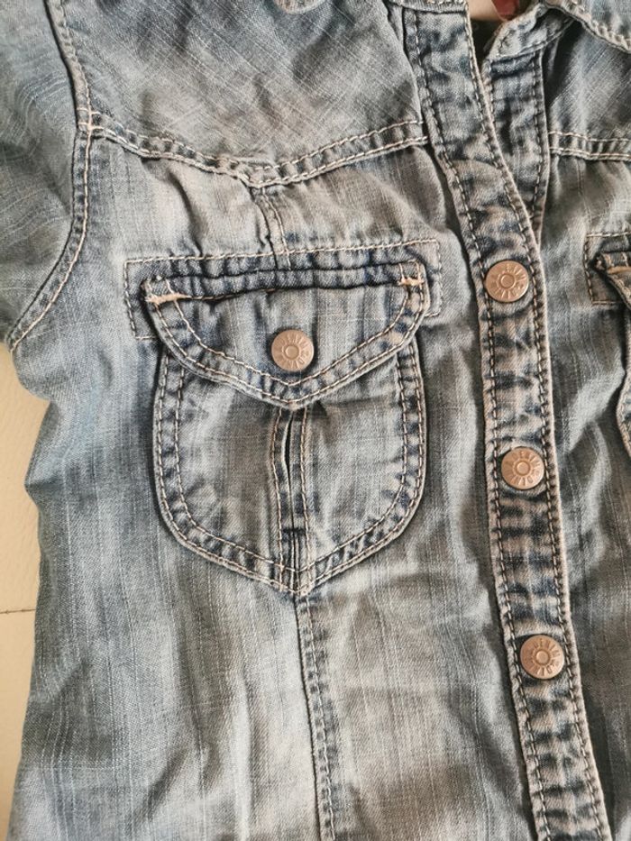 Petite robe en jean Now en 8 ans pressions - photo numéro 2