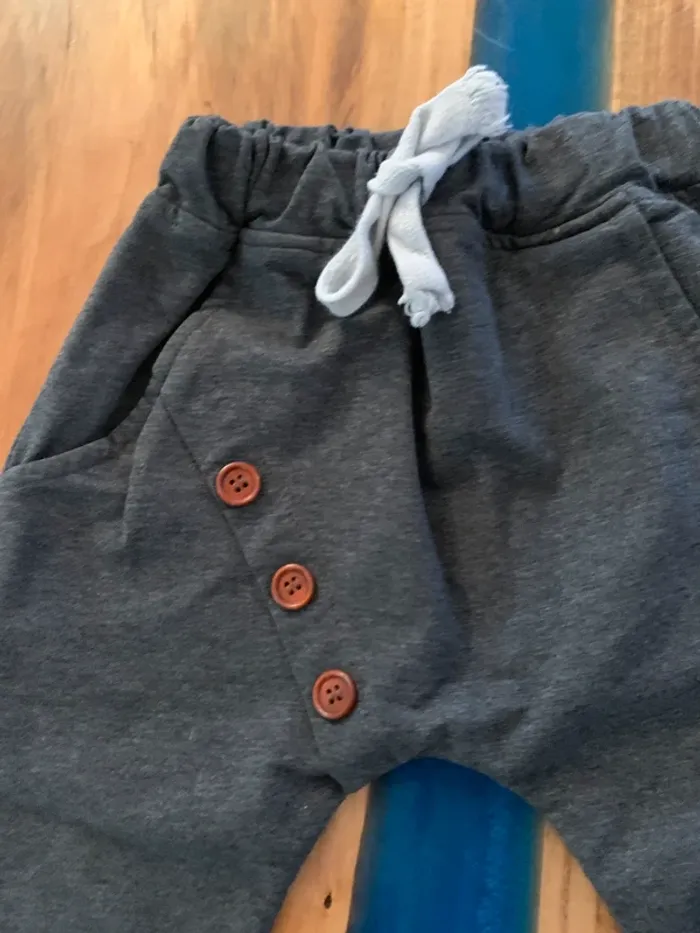 Pantalon taille 3 ans - photo numéro 2