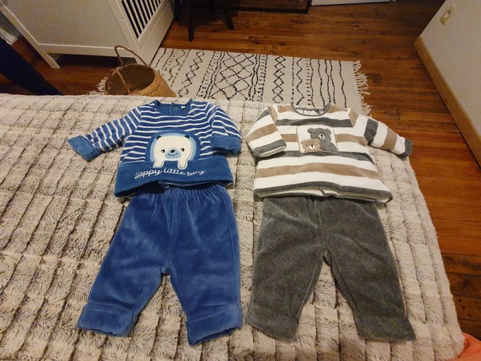 Lot 2 pyjamas garçons T 1 mois