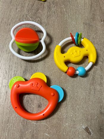 Lot jouets éveils