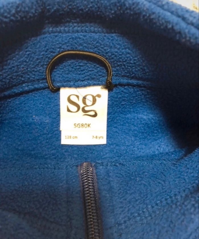 Polaire de patinage - taille 7-8 Ans - photo numéro 3