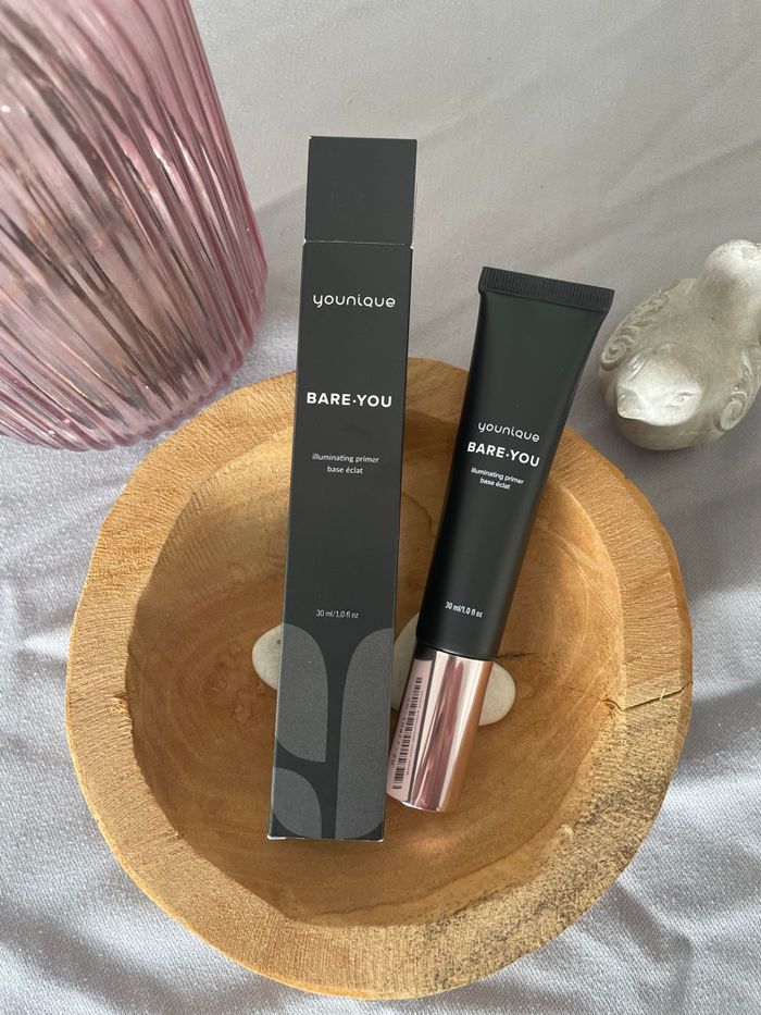 Base éclat Younique - photo numéro 2