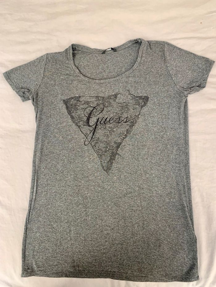 Tee-shirts manches courtes Guess