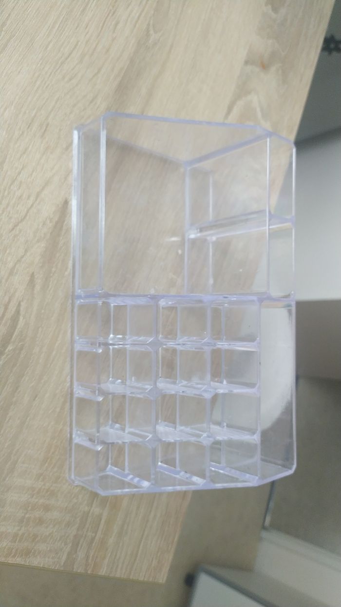 Rangement maquillage