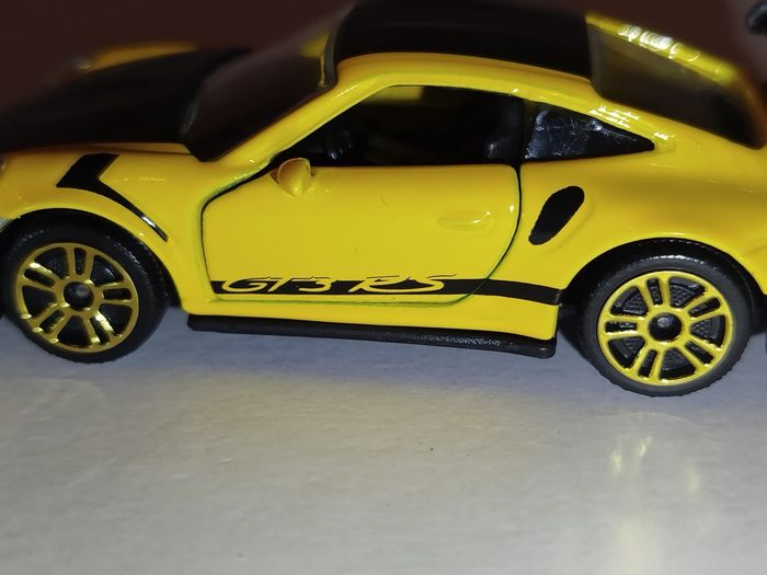 Majorette Porsche 911 GT3 RS - photo numéro 5