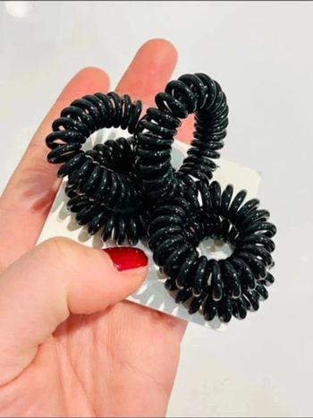 Lot 4 élastiques noir neuf hema style invisibobble