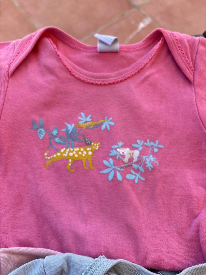 Lot de 4 bodies Petit bateau 18M - photo numéro 3