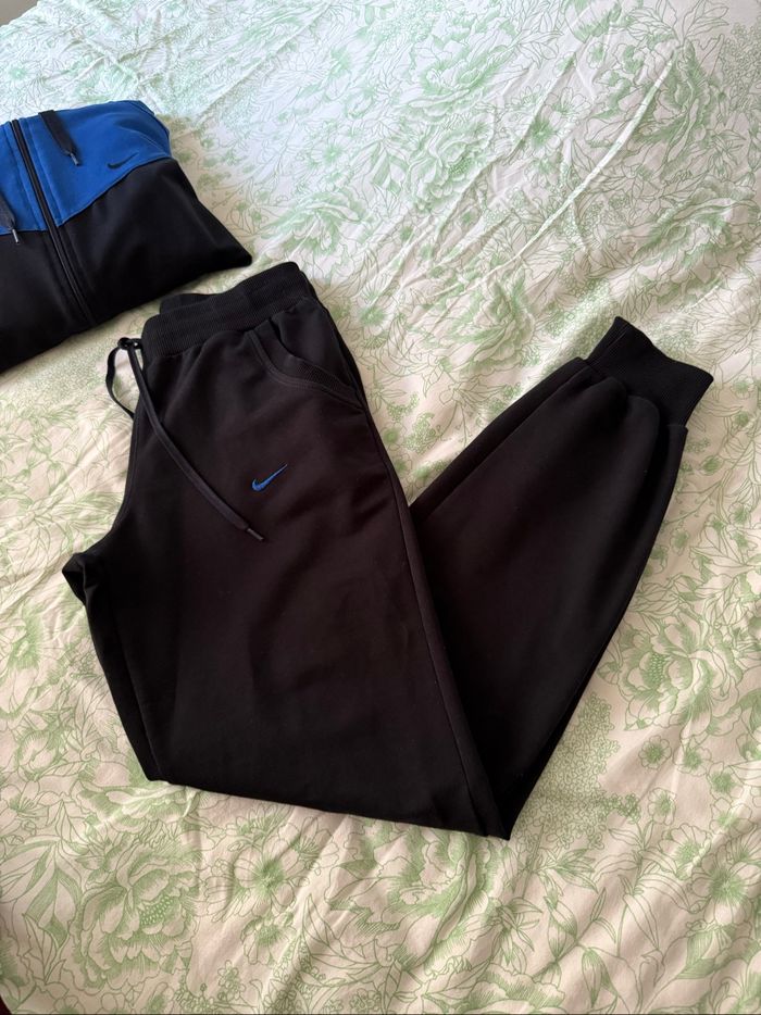 Ensemble Nike - photo numéro 2
