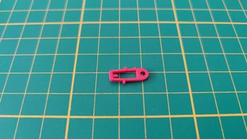 Attache rouge pièce détachée miniature Burago Bburago Alfa Romeo 2300 Monza 1934 1/18 1/18e 1/18ème