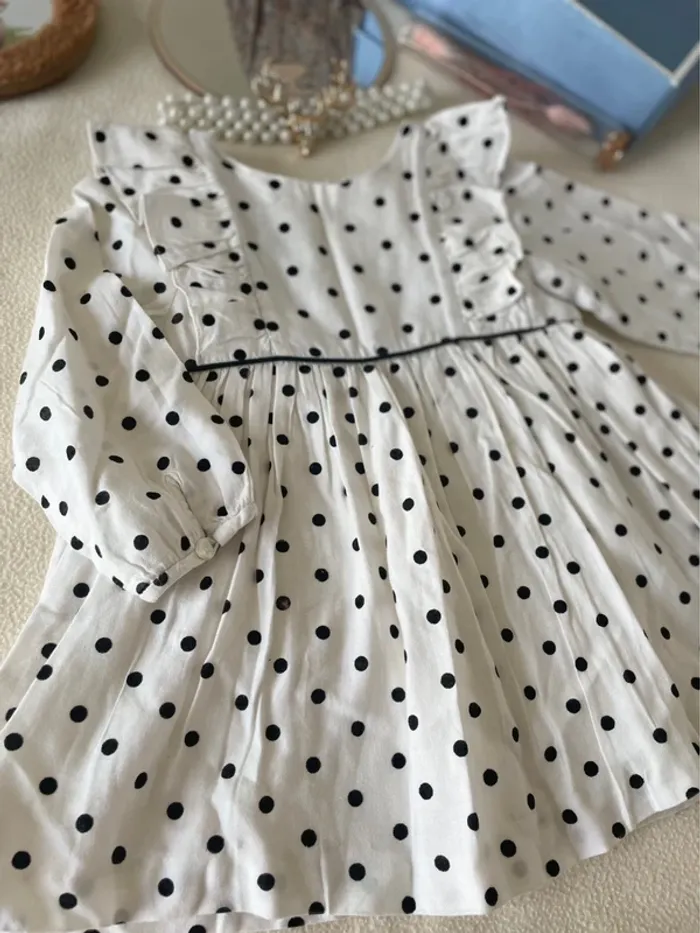 Robe Jacadi 18 mois – Élégance intemporelle pour les tout-petits - photo numéro 2