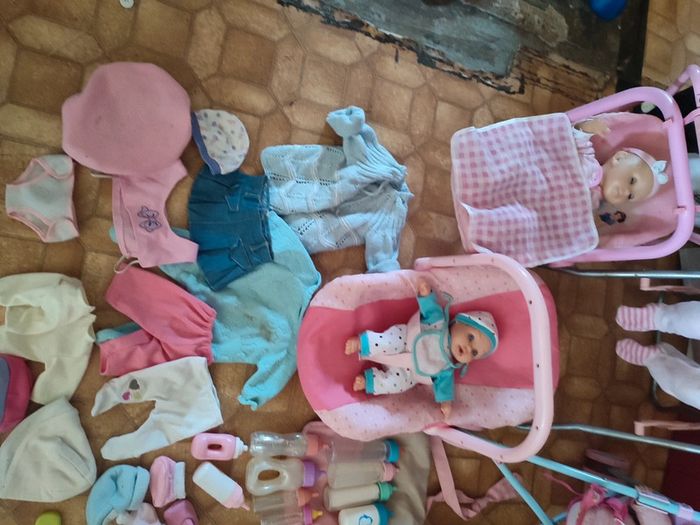 Très gros lot poupée et accessoires - photo numéro 2