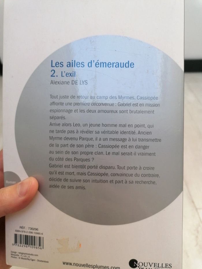 Les Ailes d'émeraude tome 2 l'exil - photo numéro 3