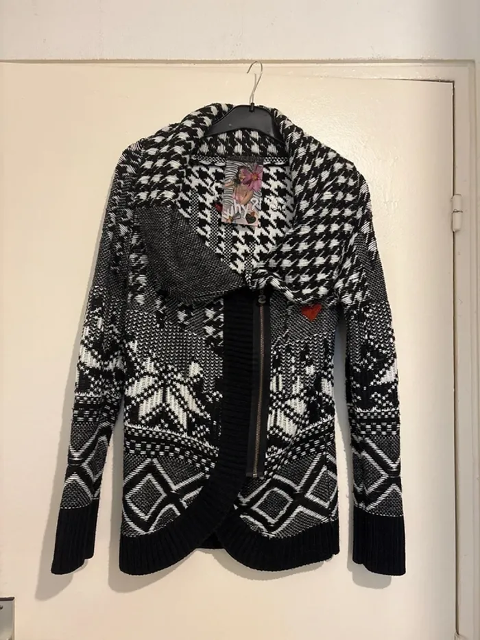 Gros lot de vêtements en S dont un L Desigual uniquement - photo numéro 16