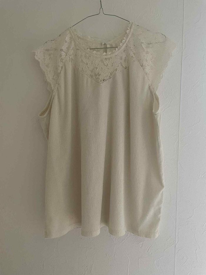blouse blanche - photo numéro 4