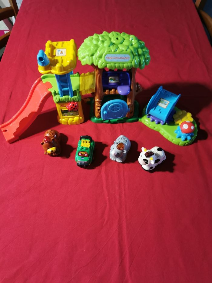 Tut tut animo, jungle parc aventure et ses animaux et  sa voiture. - photo numéro 3