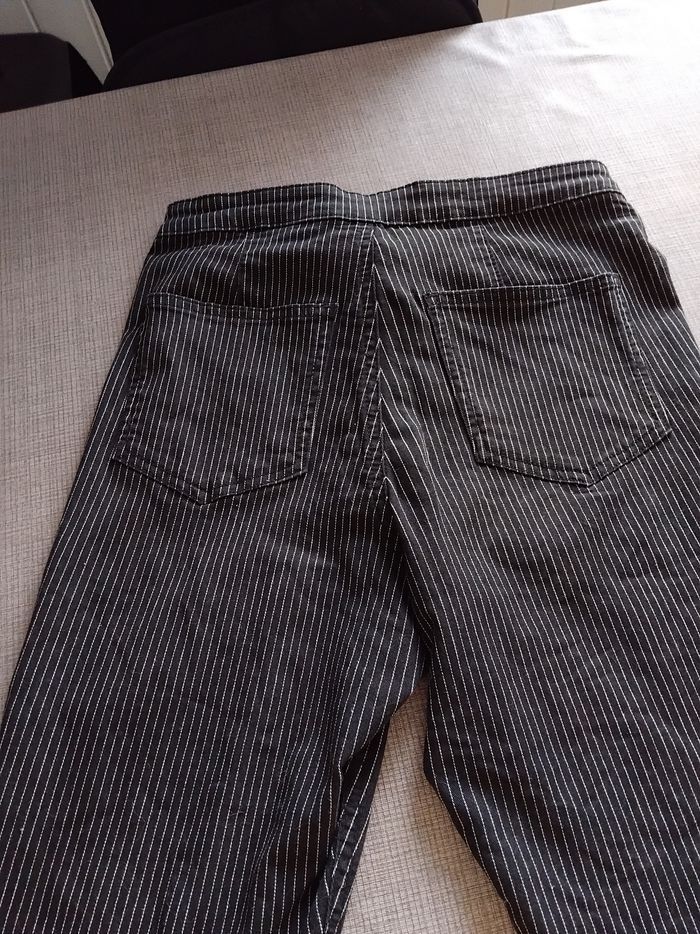 Pantalon stretch noir rayures blanches tbe - photo numéro 5