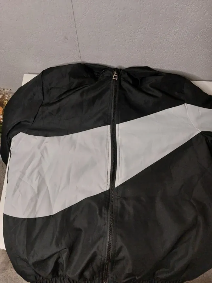 Veste de survêtement noir "Shein" - photo numéro 2