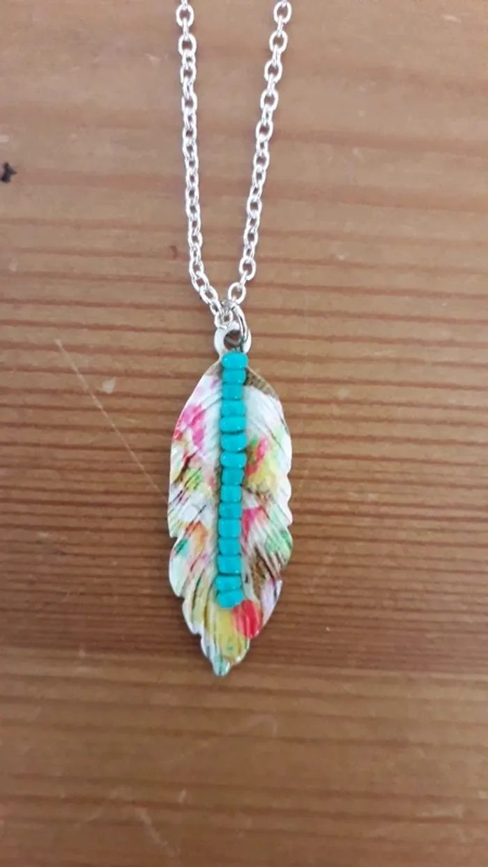 Collier neuf - photo numéro 2