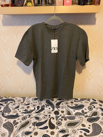 Superbe beau t-shirt oversize délavé Zara neuf avec étiquette taille XS