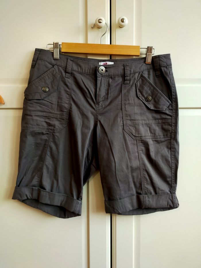 Short femme taille L