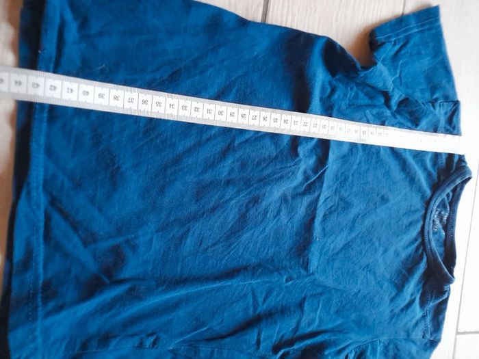 T shirt 7- 8 ans - photo numéro 6