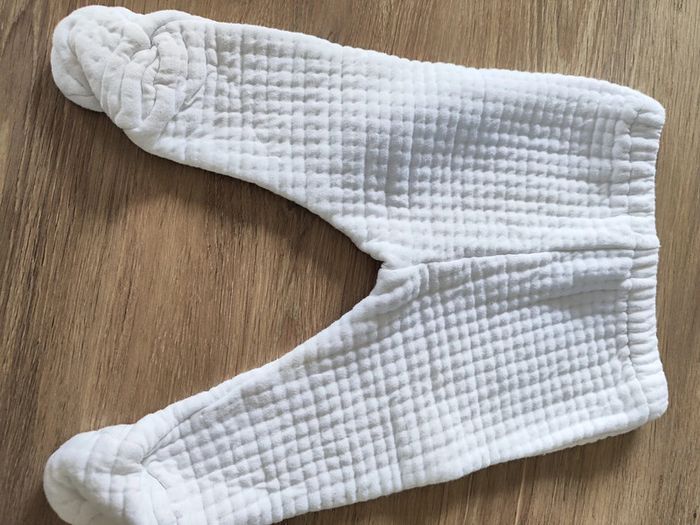 Pantalon blanc avec pieds Jacadi 12 mois - photo numéro 3