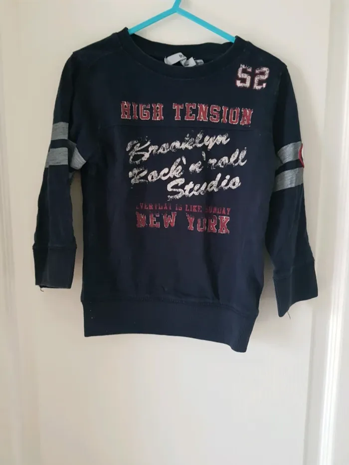 Tee shirt