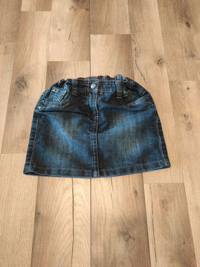 Jupe Tape à l'oeil 4 ans en TBE