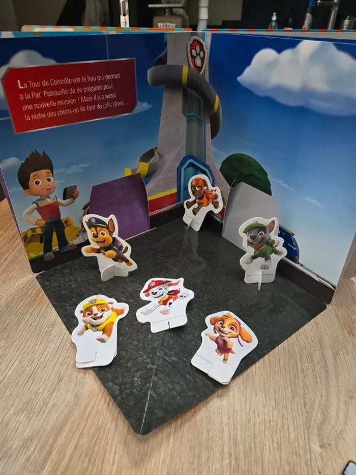 Mon livre Carrousel Paw Patrol - photo numéro 2