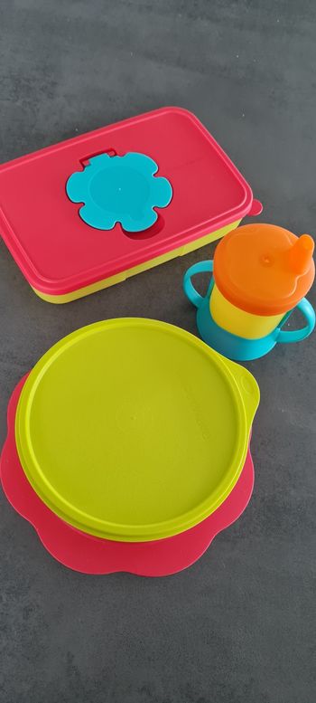Lot bébé Tupperware