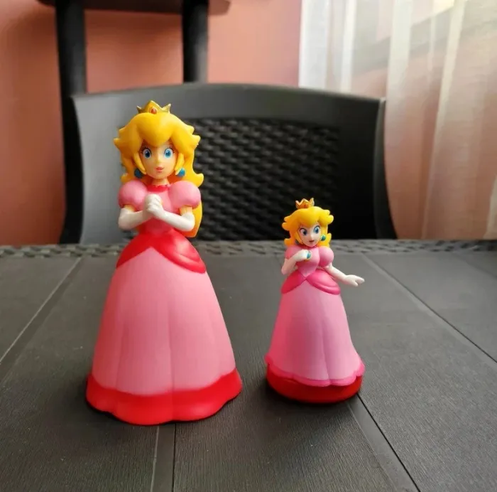 Grande figurine Princess Peach - Nintendo, Mario