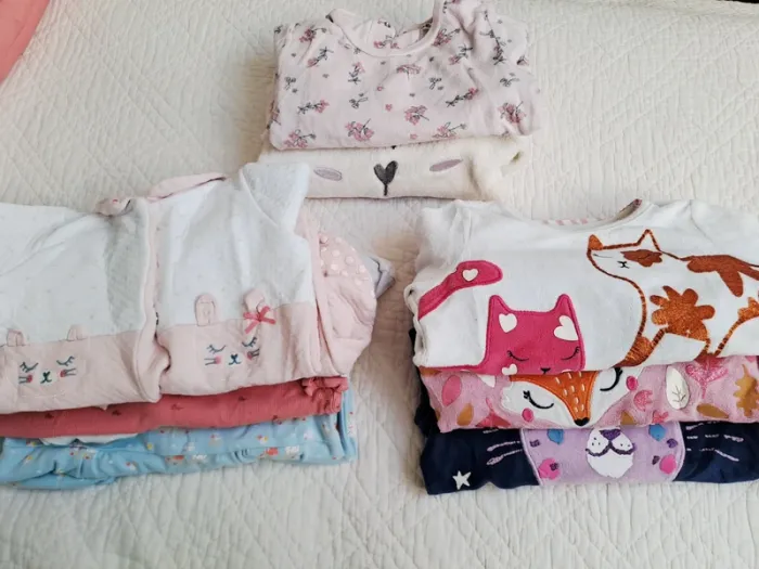 8 pyjamas velours 24 mois (2ans) - photo numéro 17