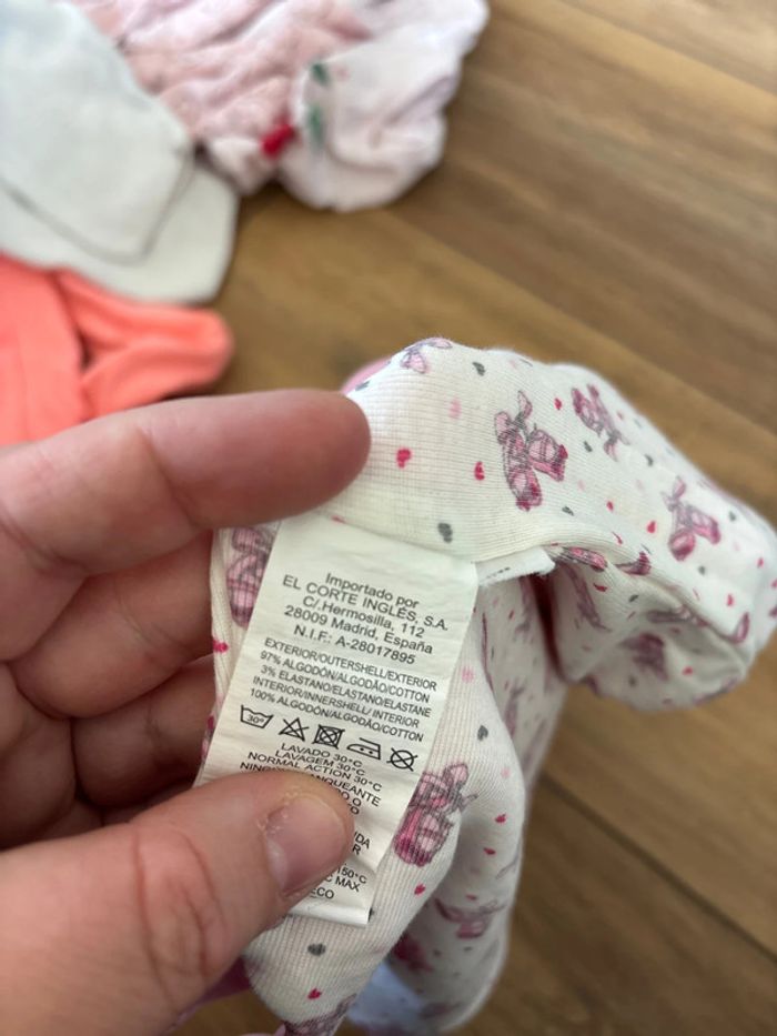 Combi de type salopettes sans manches taille naissance - photo numéro 7