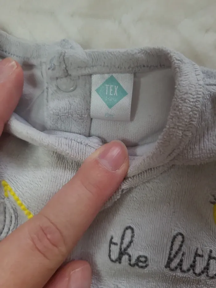 👶Pyjamas hivers Tex taille 6mois👶 - photo numéro 3