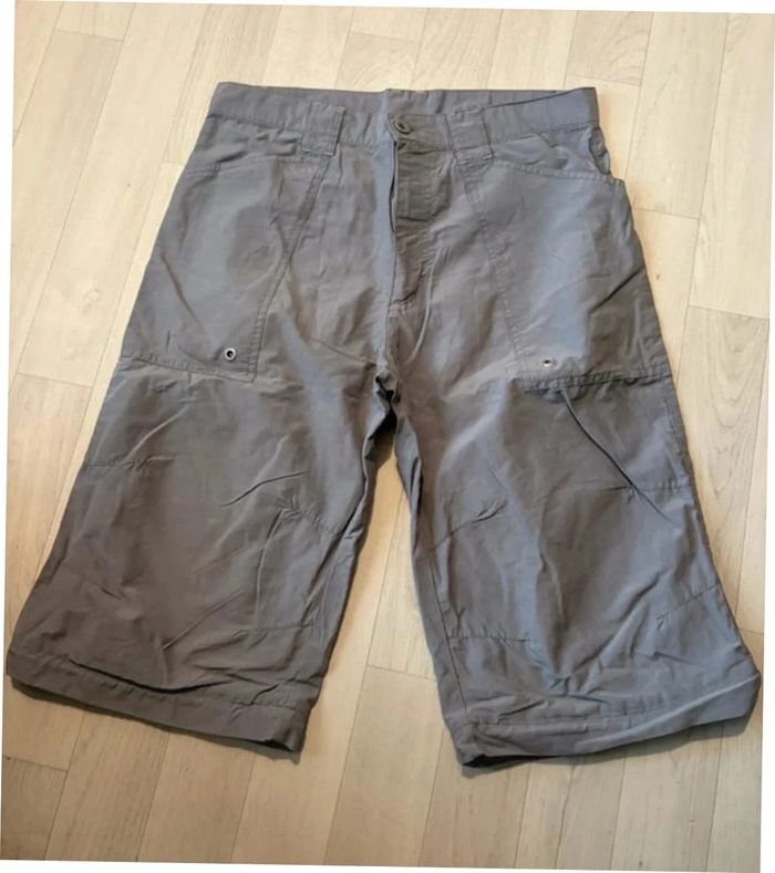 Bermuda gris s1s mix 14 ans très bon état