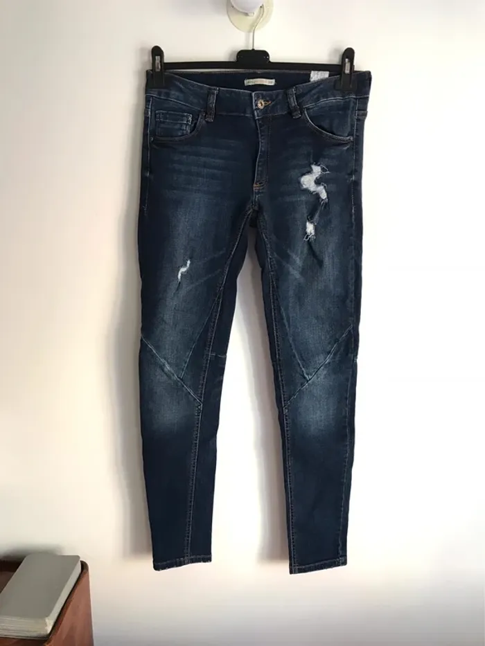 Jeans Pull and Bear a trous skinny taille 38