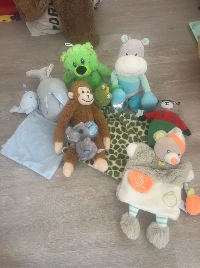 Lots peluche