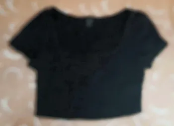T-shirt court