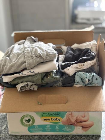 Lot de vêtement bébé