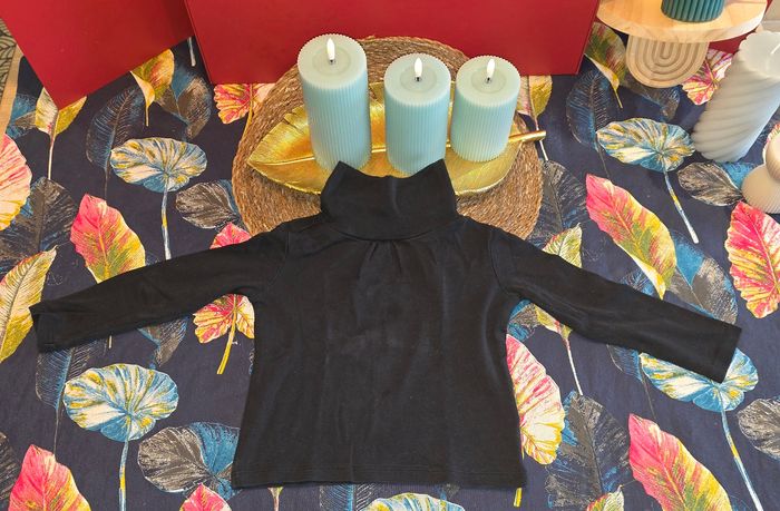 Sous pull noir 3 ans