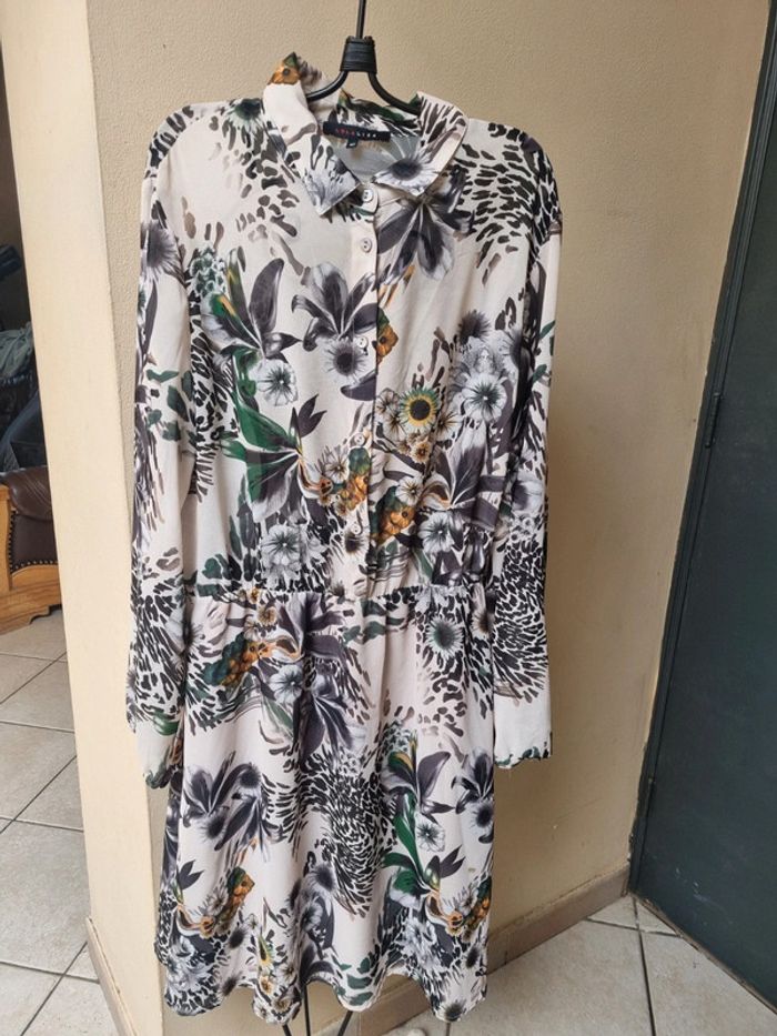 Robe beige multicolore