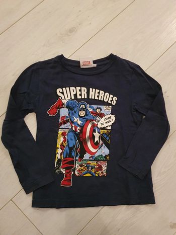 Tshirt Captain America 4/5 ans
