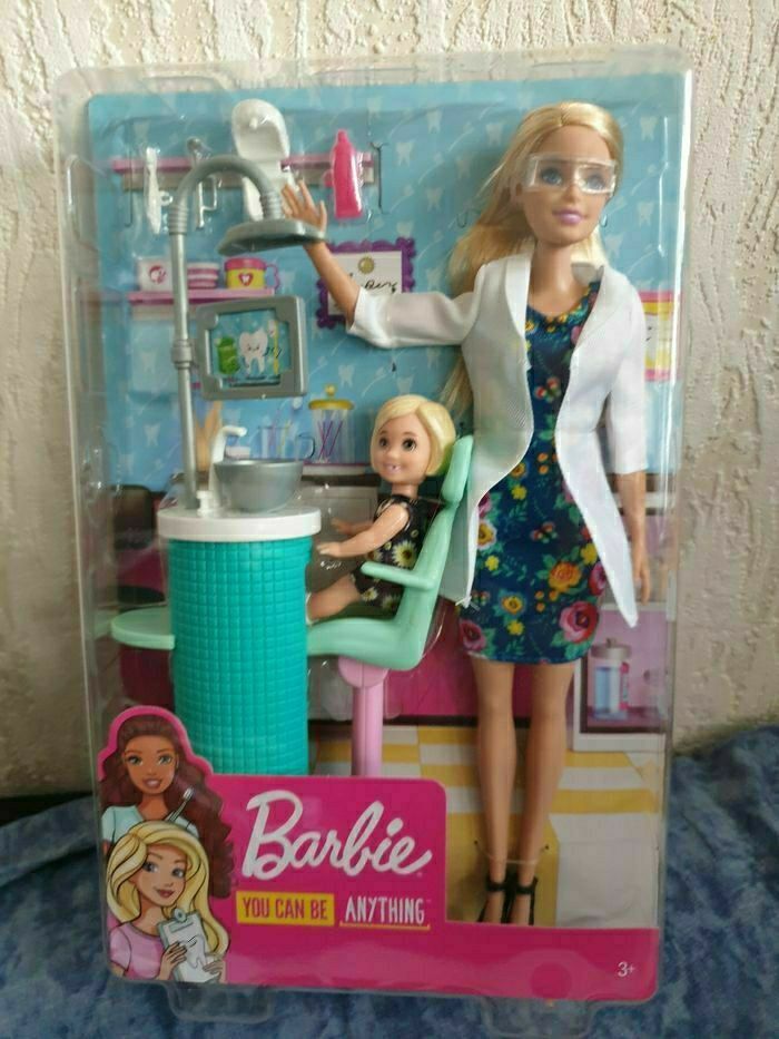 BARBIE ET SON CABINET DENTAIRE MATTEL NEUF
