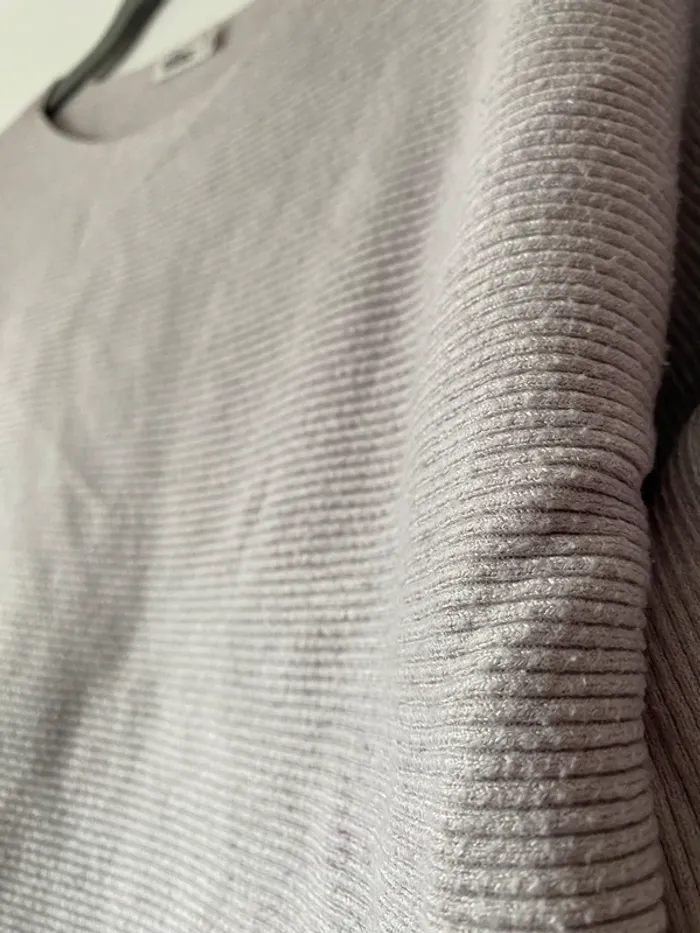 Pull gris - photo numéro 3