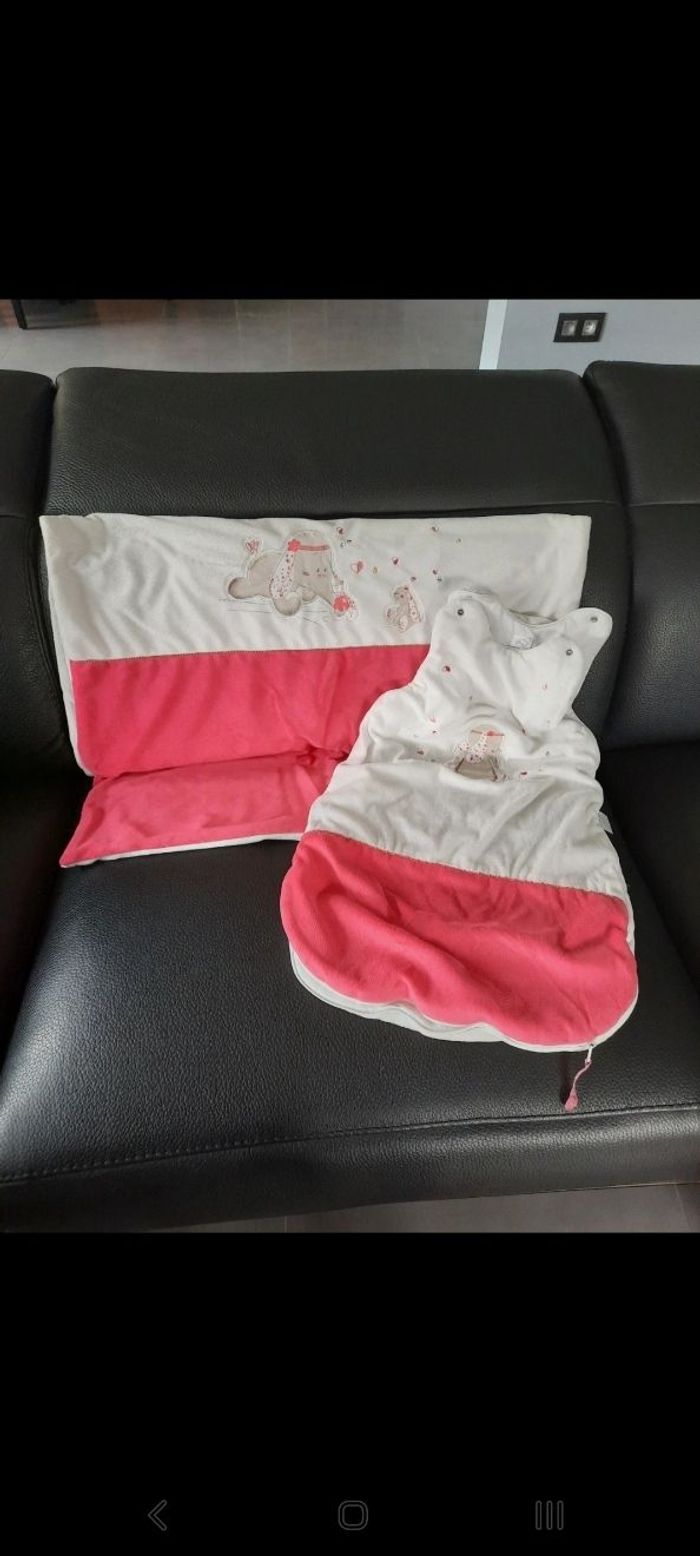 Couverture et Gigoteuse noukies