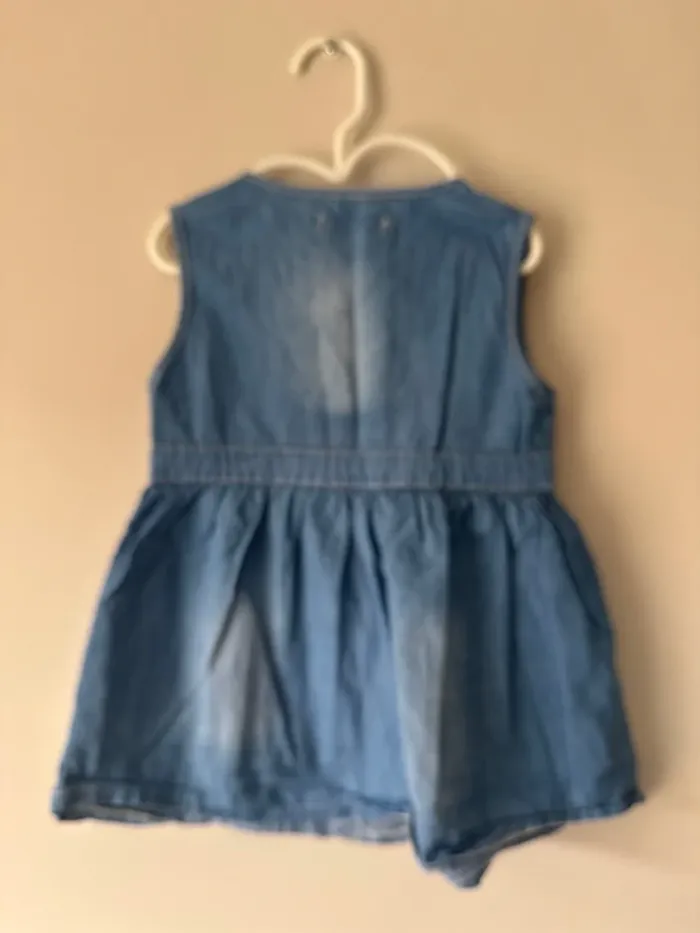 👗 robe effet jeans avec perle - bébé fille - 24 mois - très bon état - pretty baby - photo numéro 8